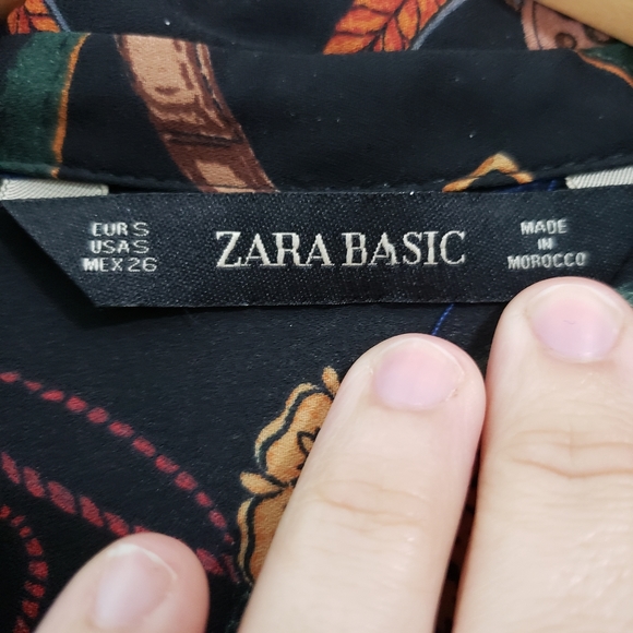Zara Basic Chain Buckle Print Dress - Picture 11 of 13